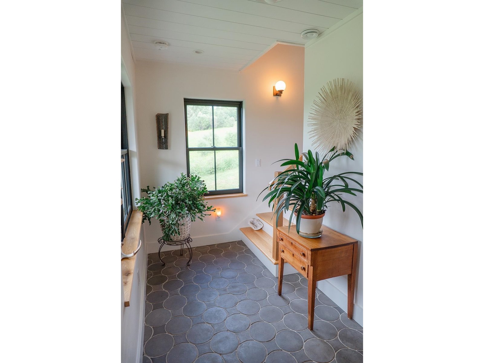 2035 Mountain Road