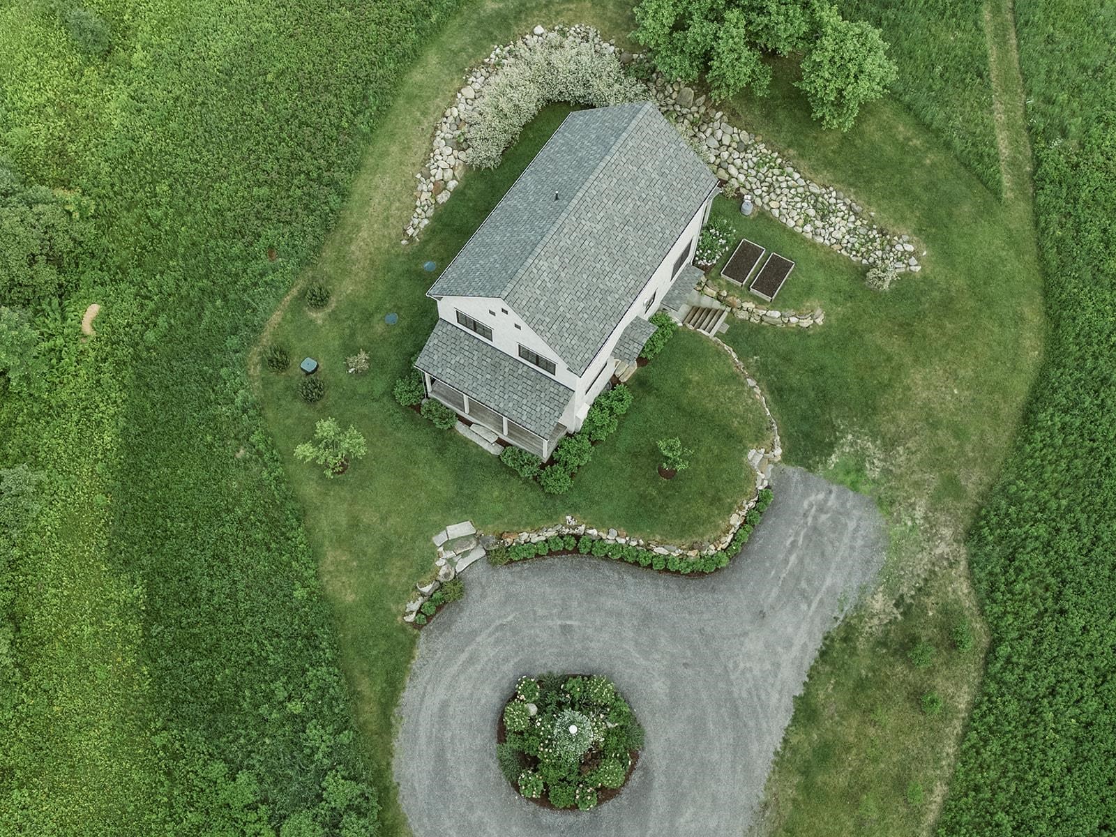2035 Mountain Road