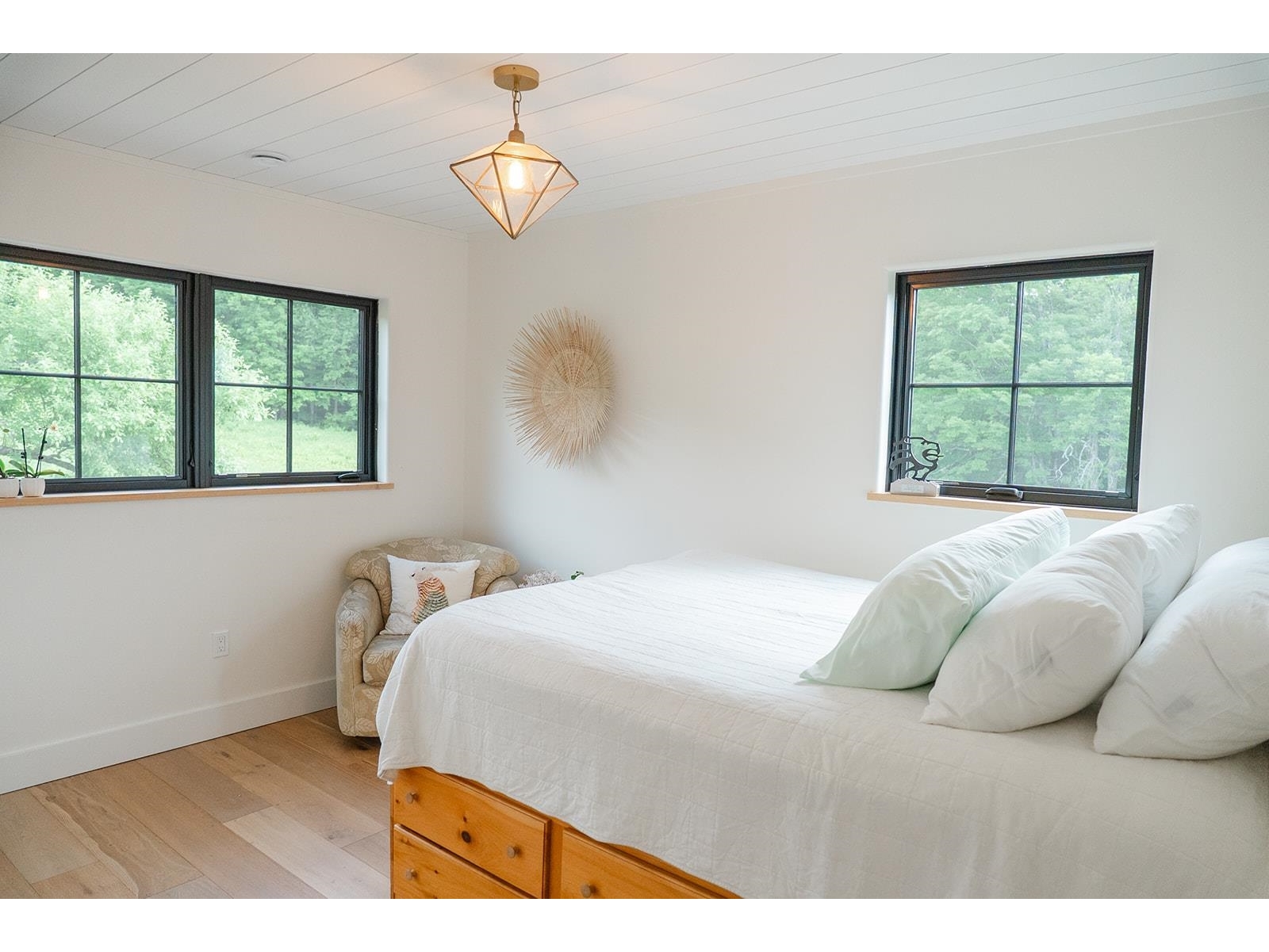 2035 Mountain Road