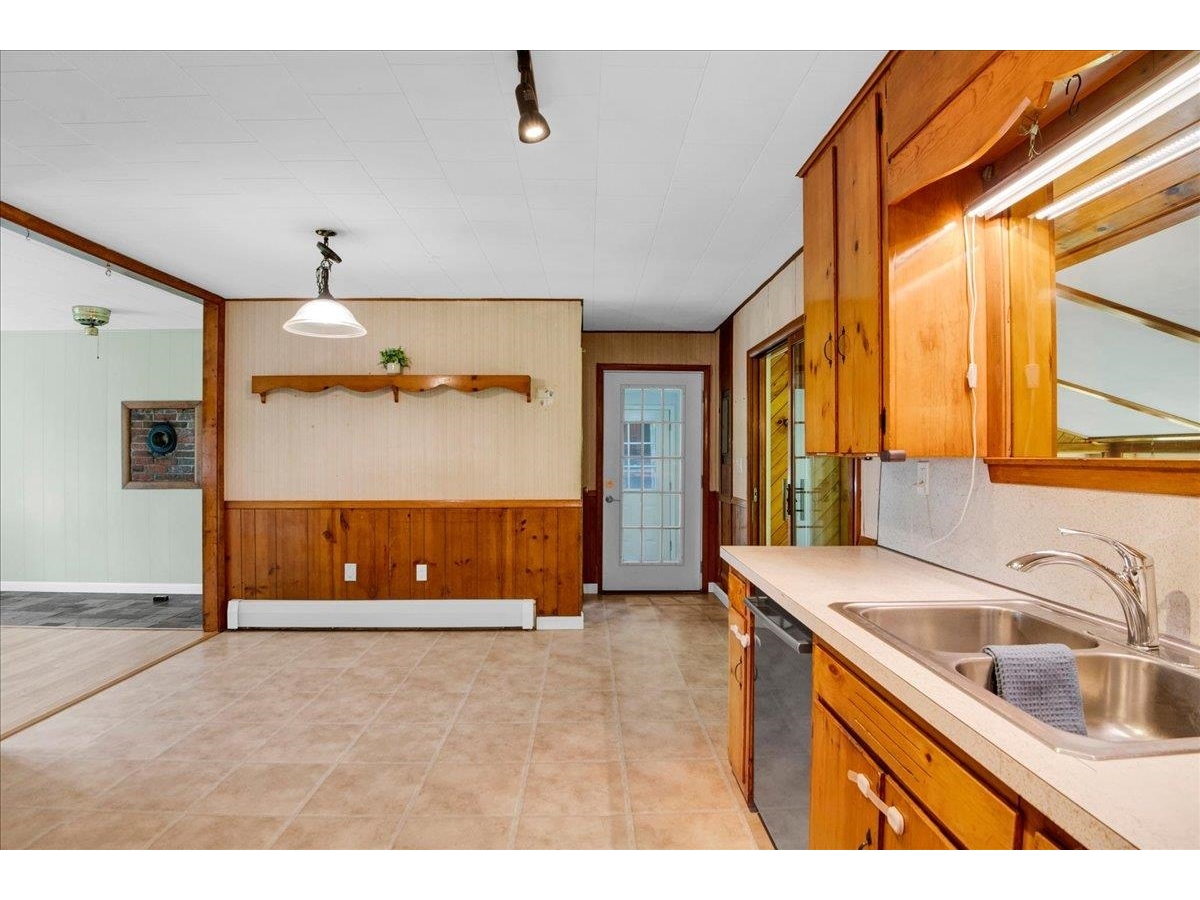 204 Lawrence Road