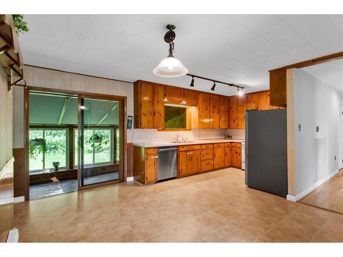 204 Lawrence Road