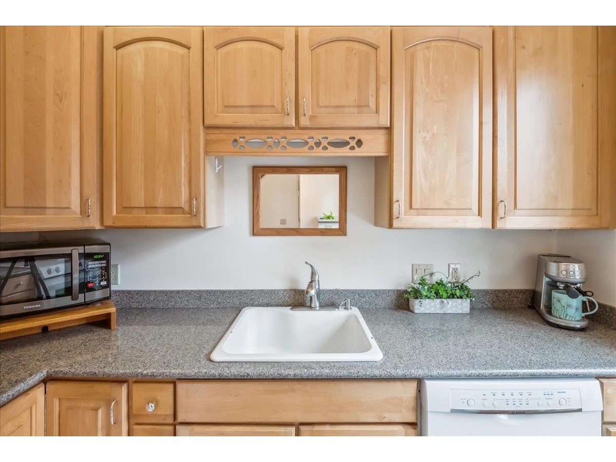 204 South Union Street, Unit 2