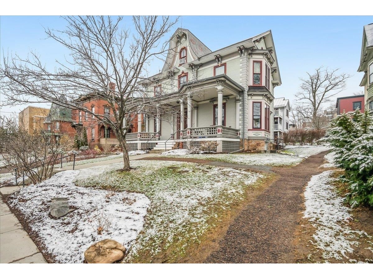 204 South Union Street, Unit 2