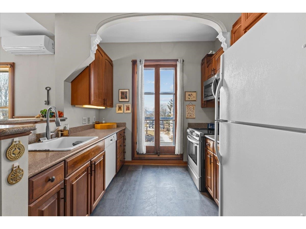204 South Union Street, Unit #5