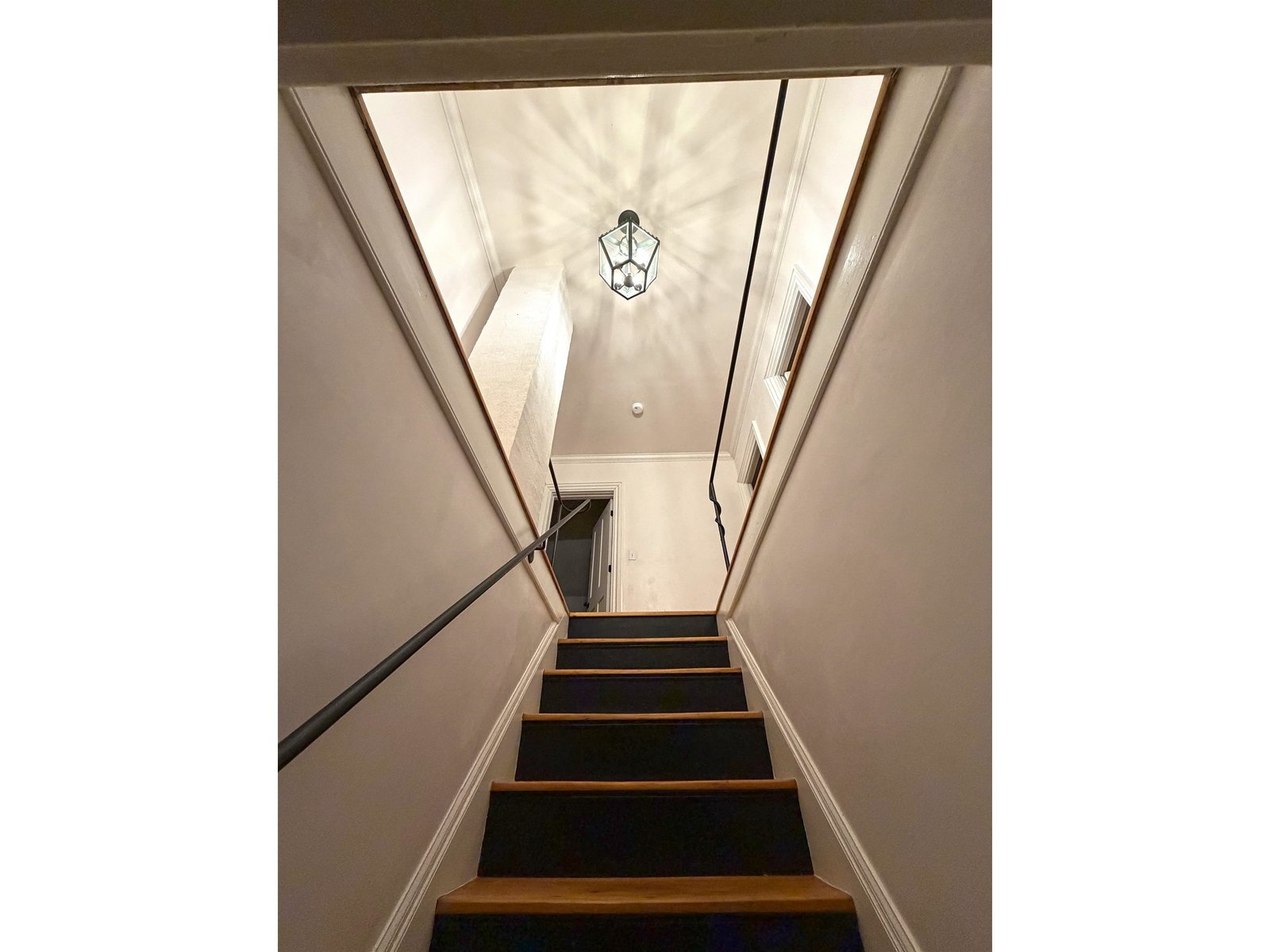 204 West River Road