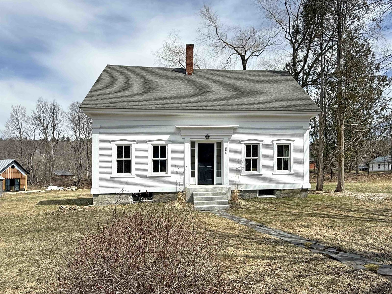 204 West River Road