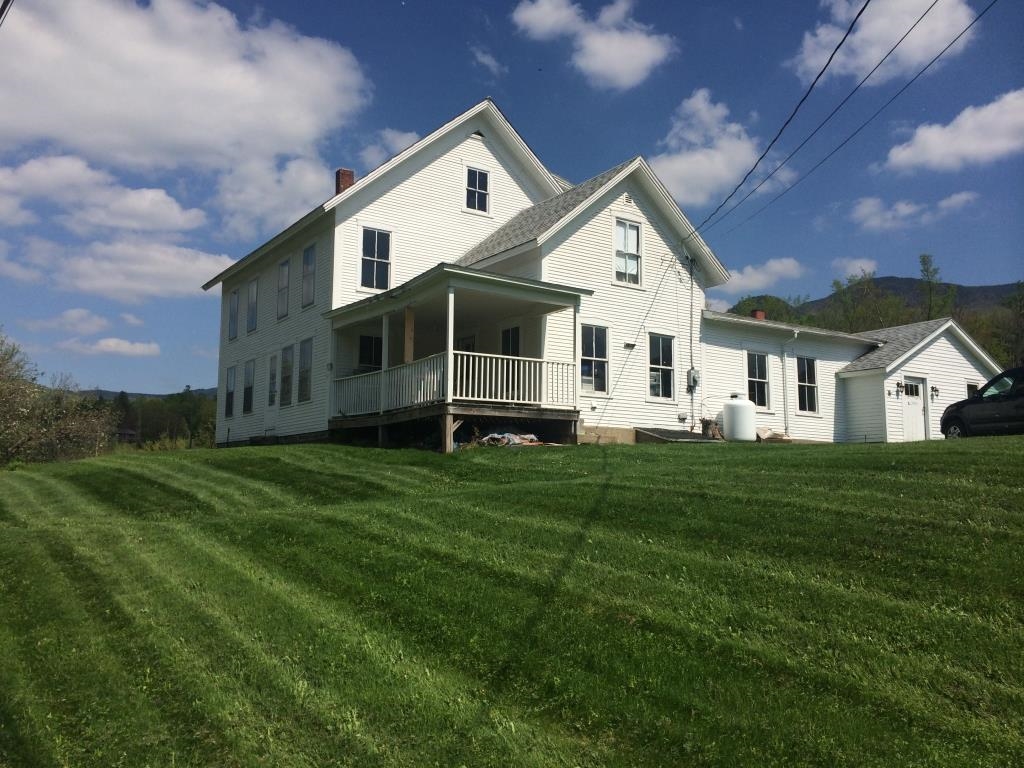 2043 Stowe Hollow Road