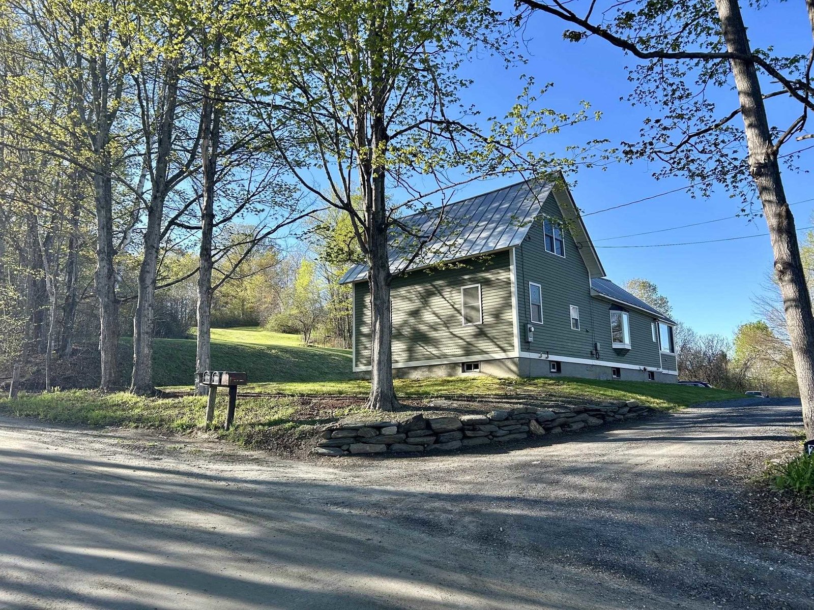 2045 Silloway Road