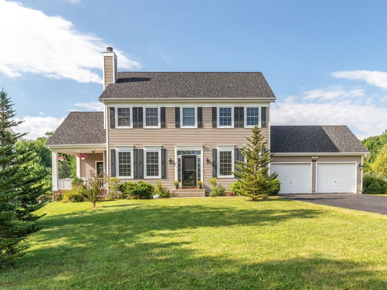 205 Cobblestone Circle