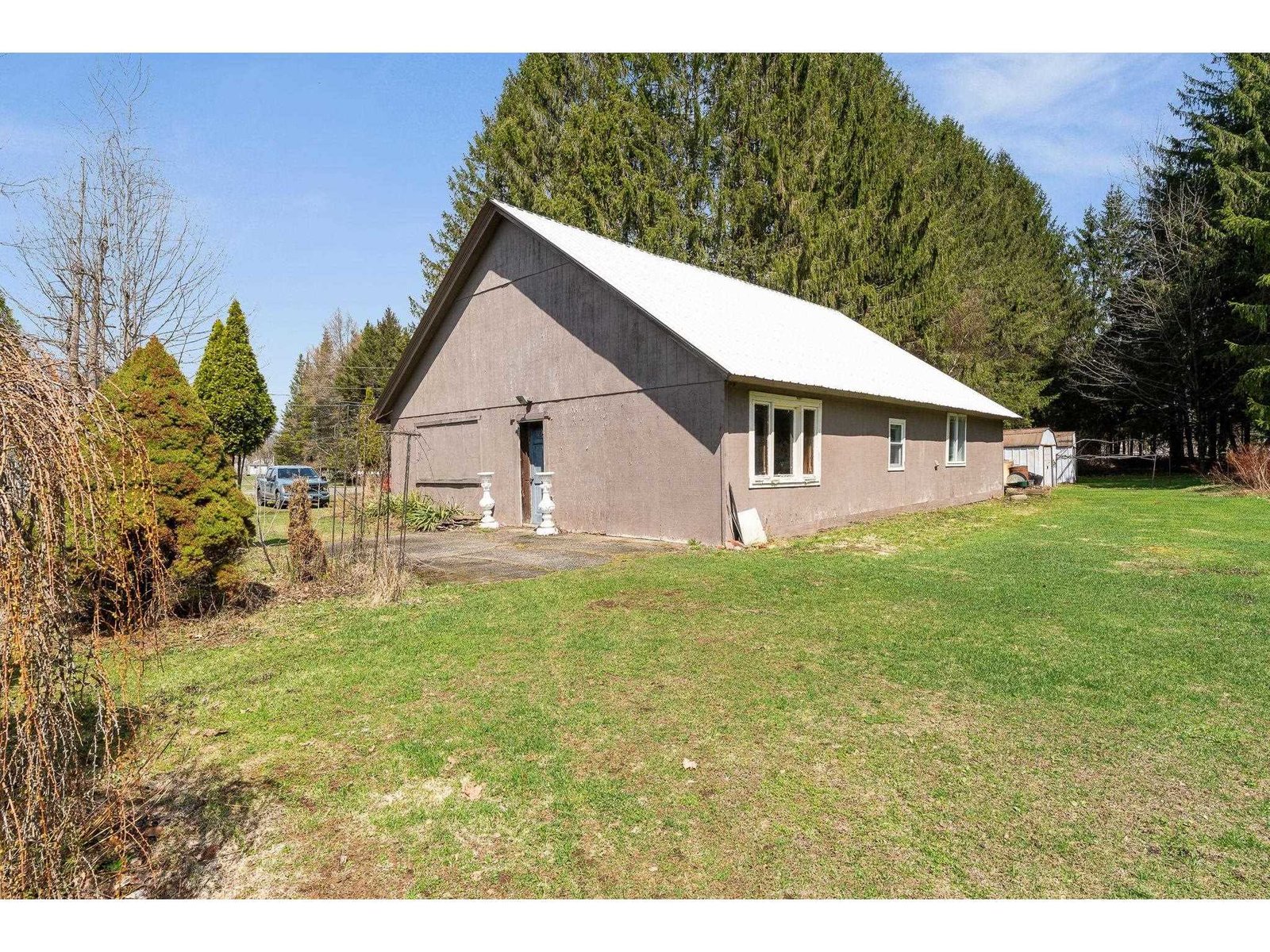 205 Loomis Hill Road