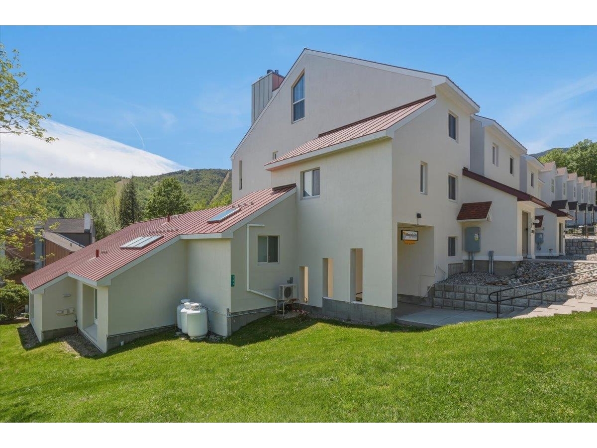 205 Mountainside Drive, Unit 35