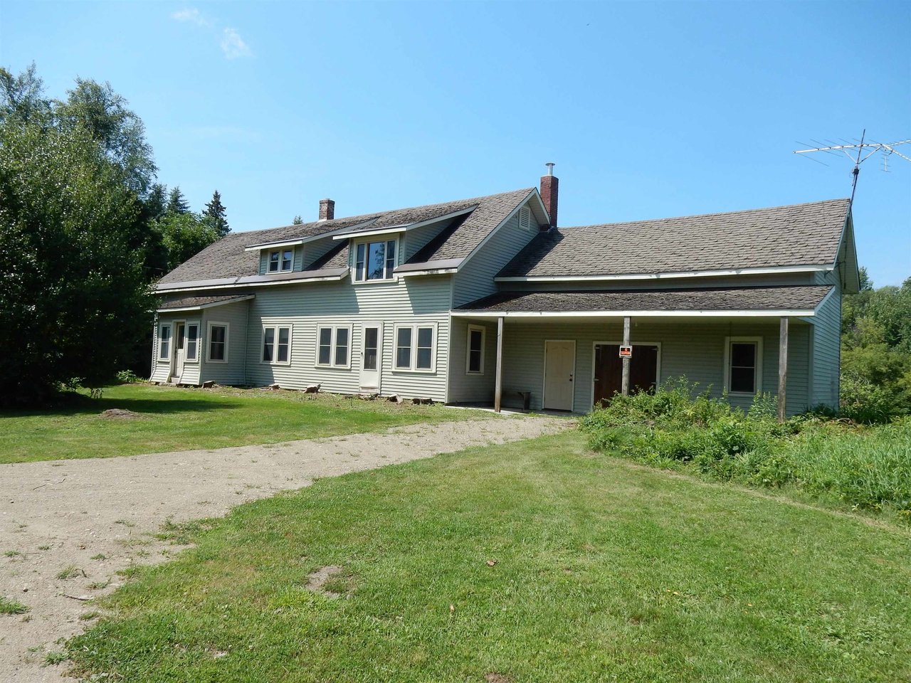 2056 Darling Hill Road