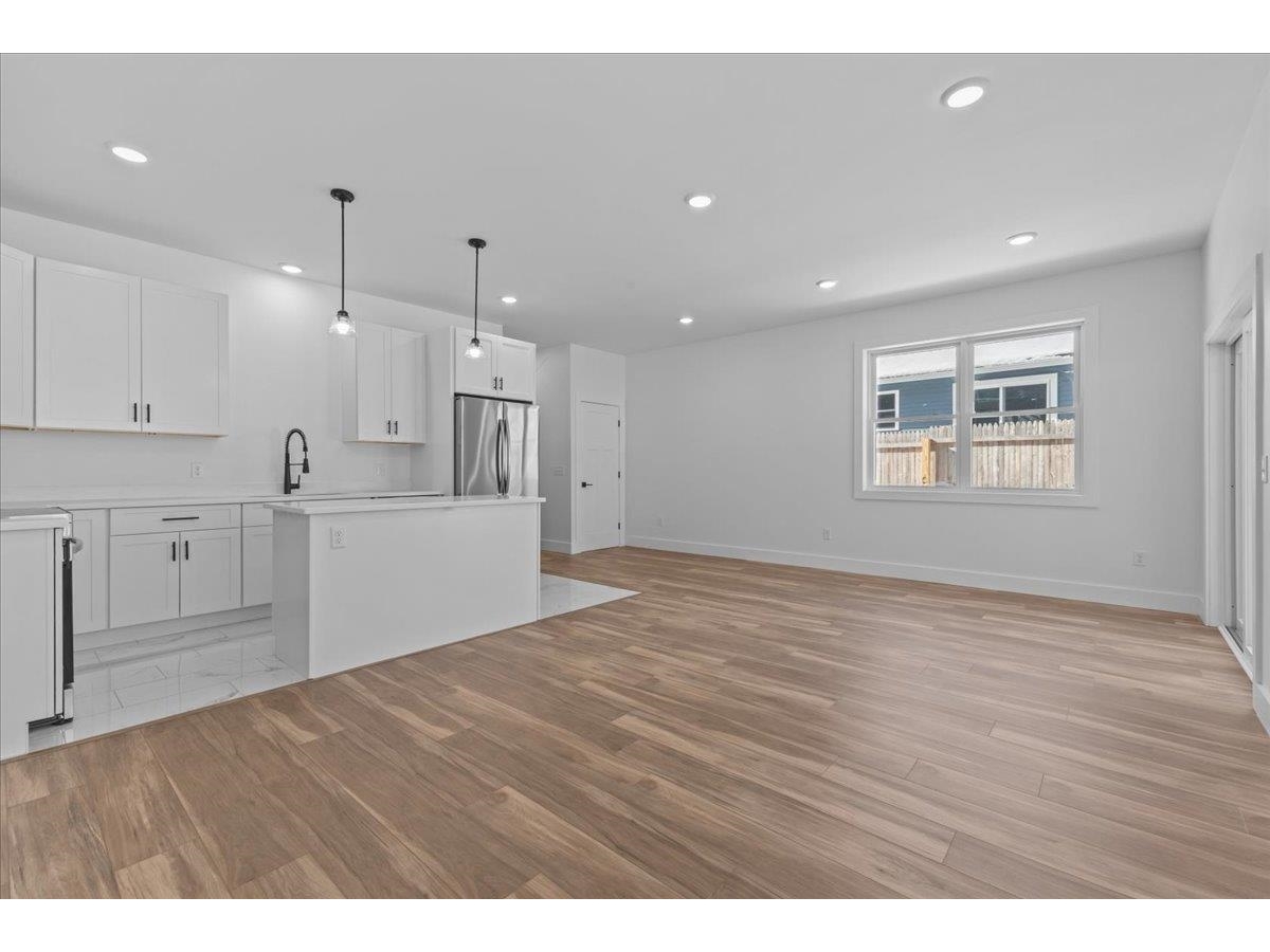 206 Dale Road, Unit 206
