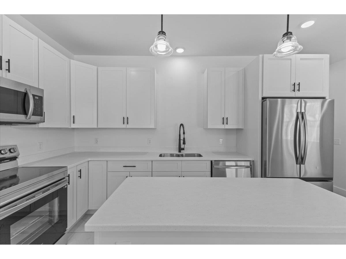 206 Dale Road, Unit 206