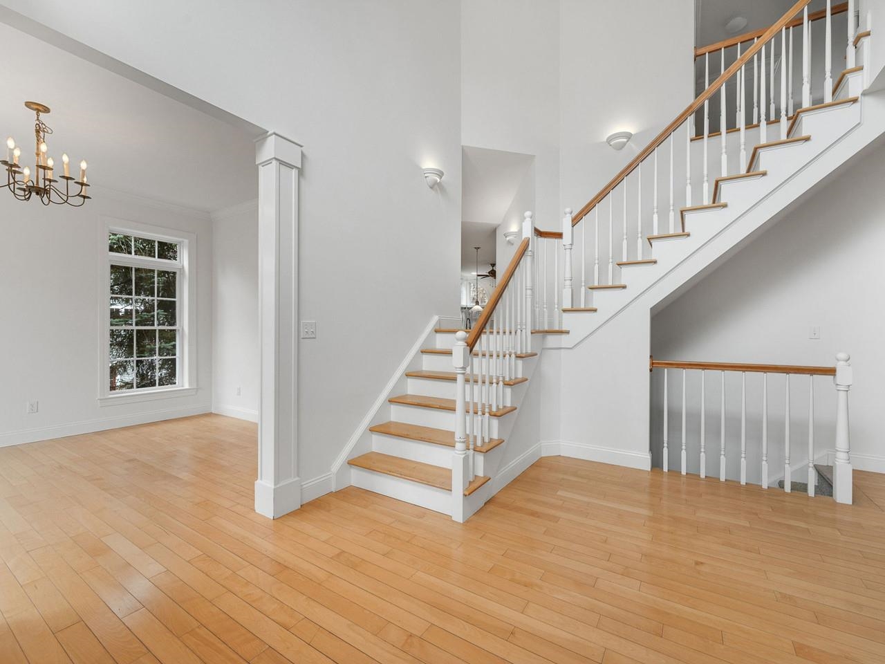 Open Layout & Foyer