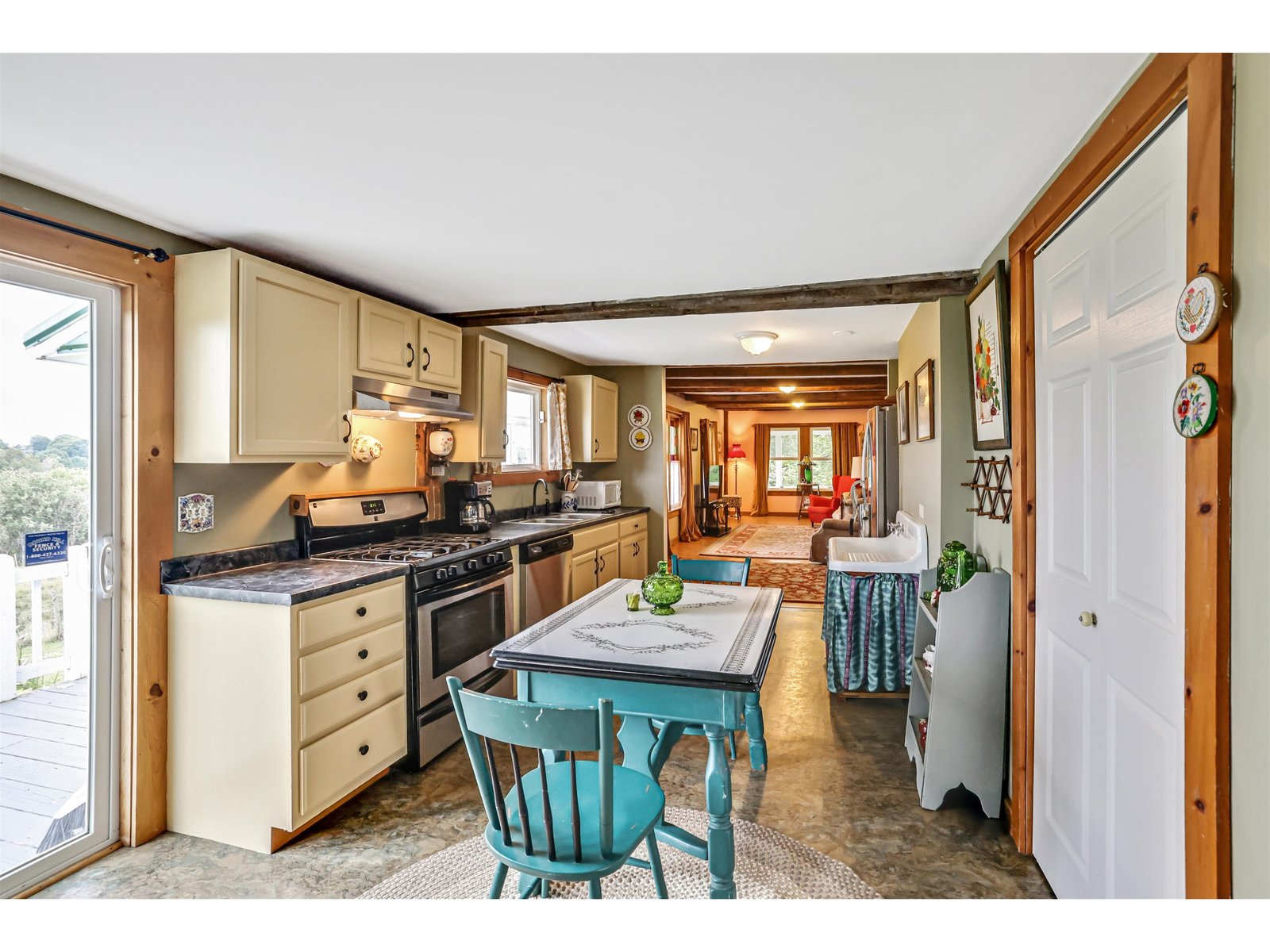 2066 Hinman Settler Road
