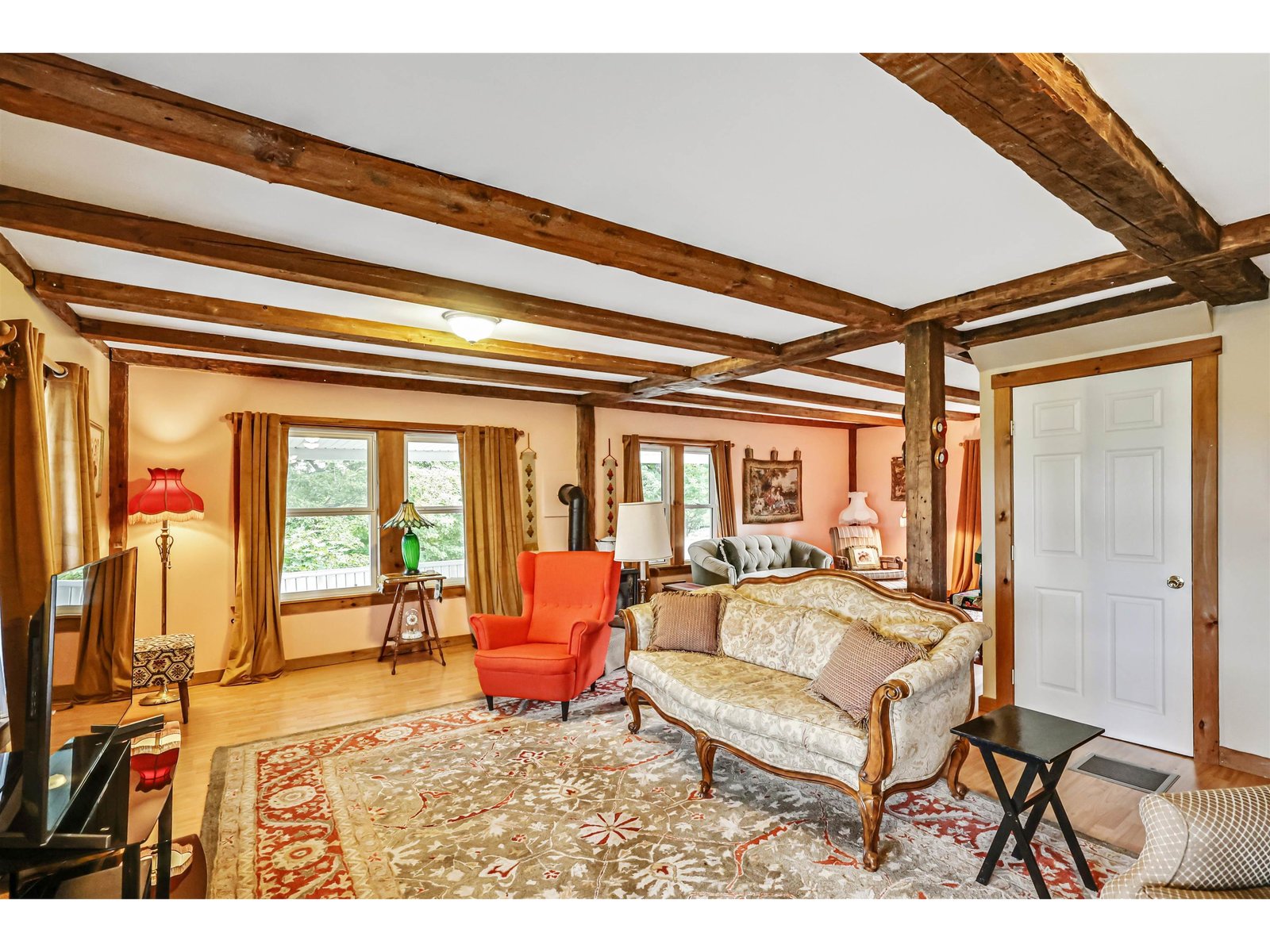 2066 Hinman Settler Road