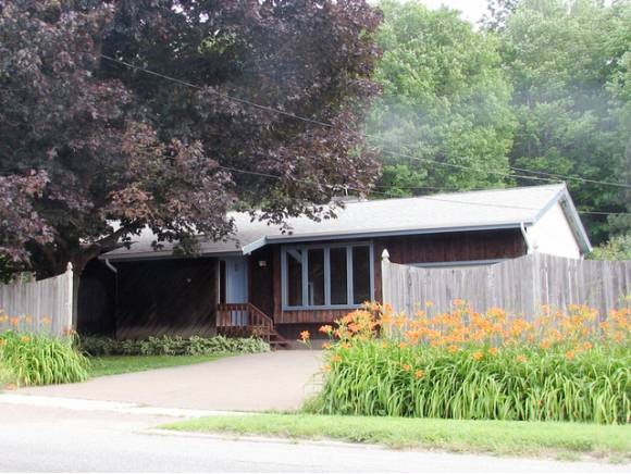206A Maple Street