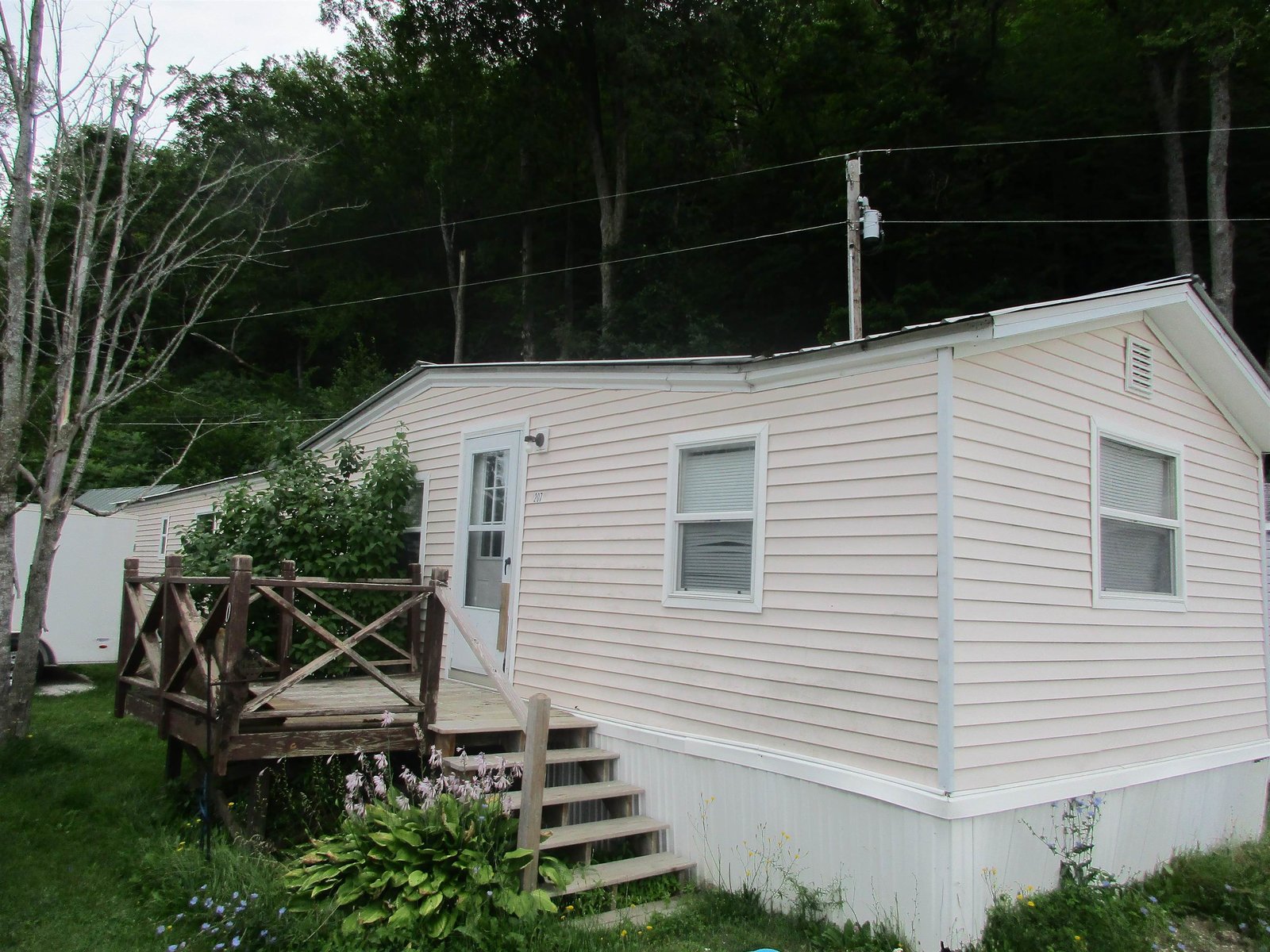 207 Hemlock Road