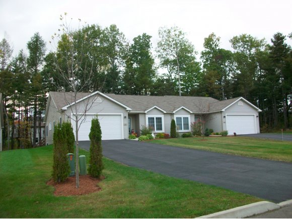 207 Primrose Lane, Unit 207