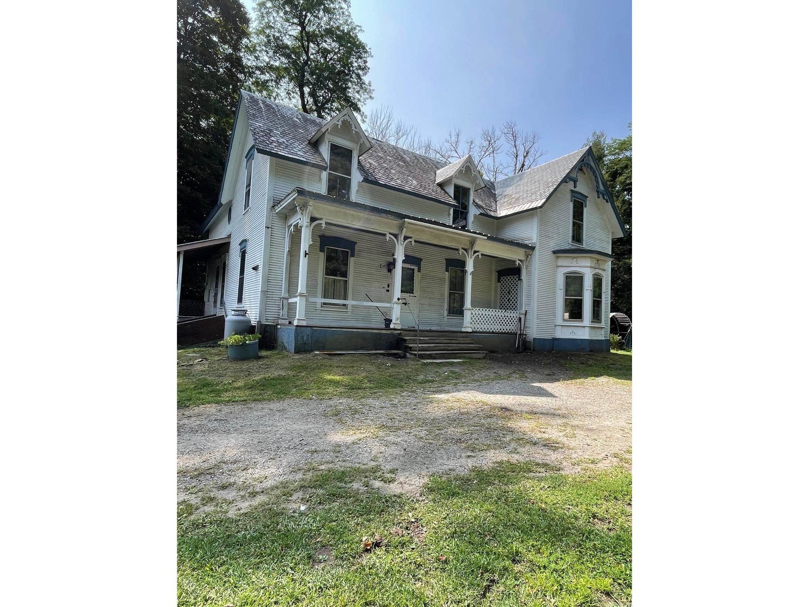 207 River Road, Cambridge