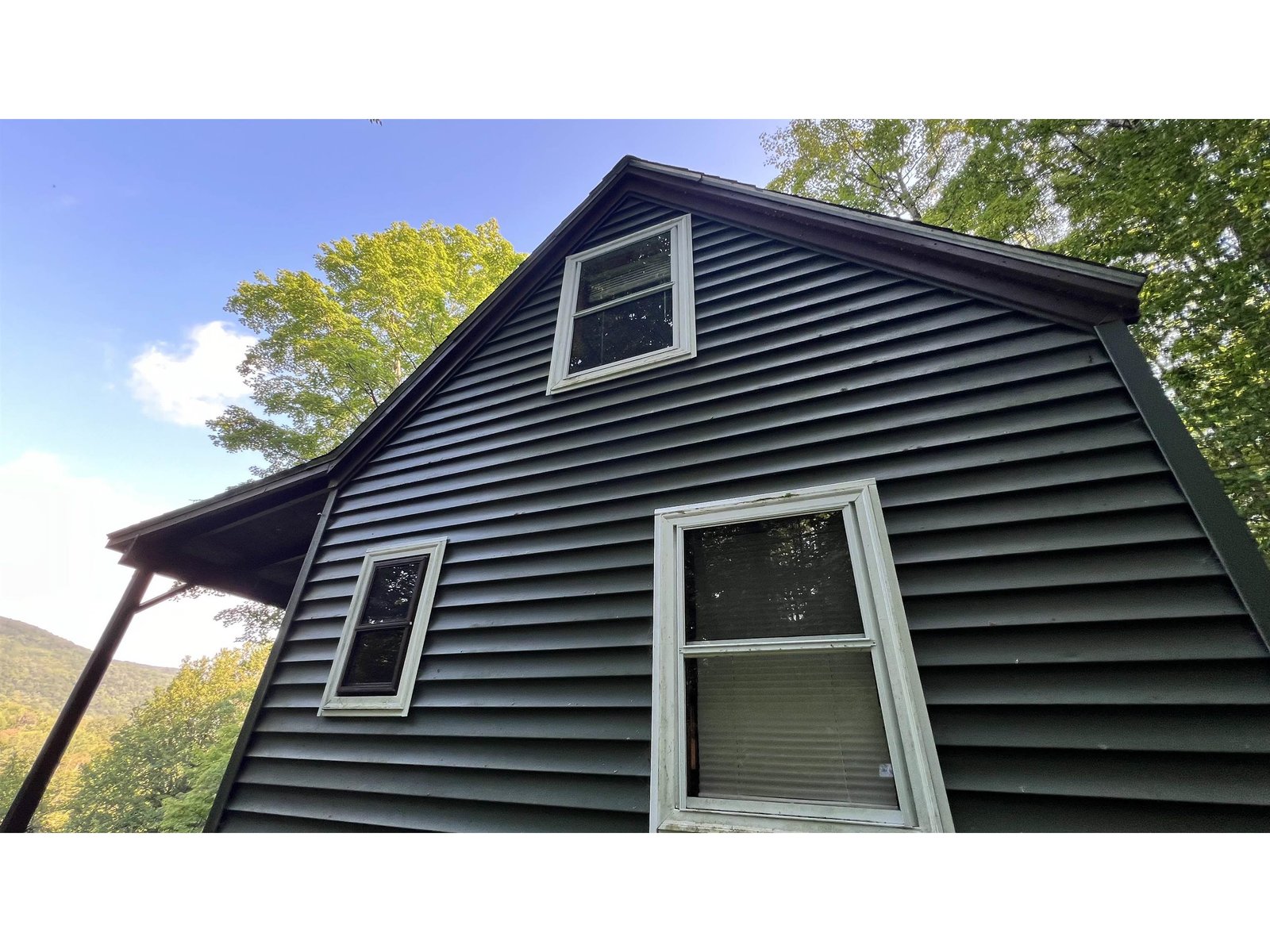 2075 Codding Hollow Road