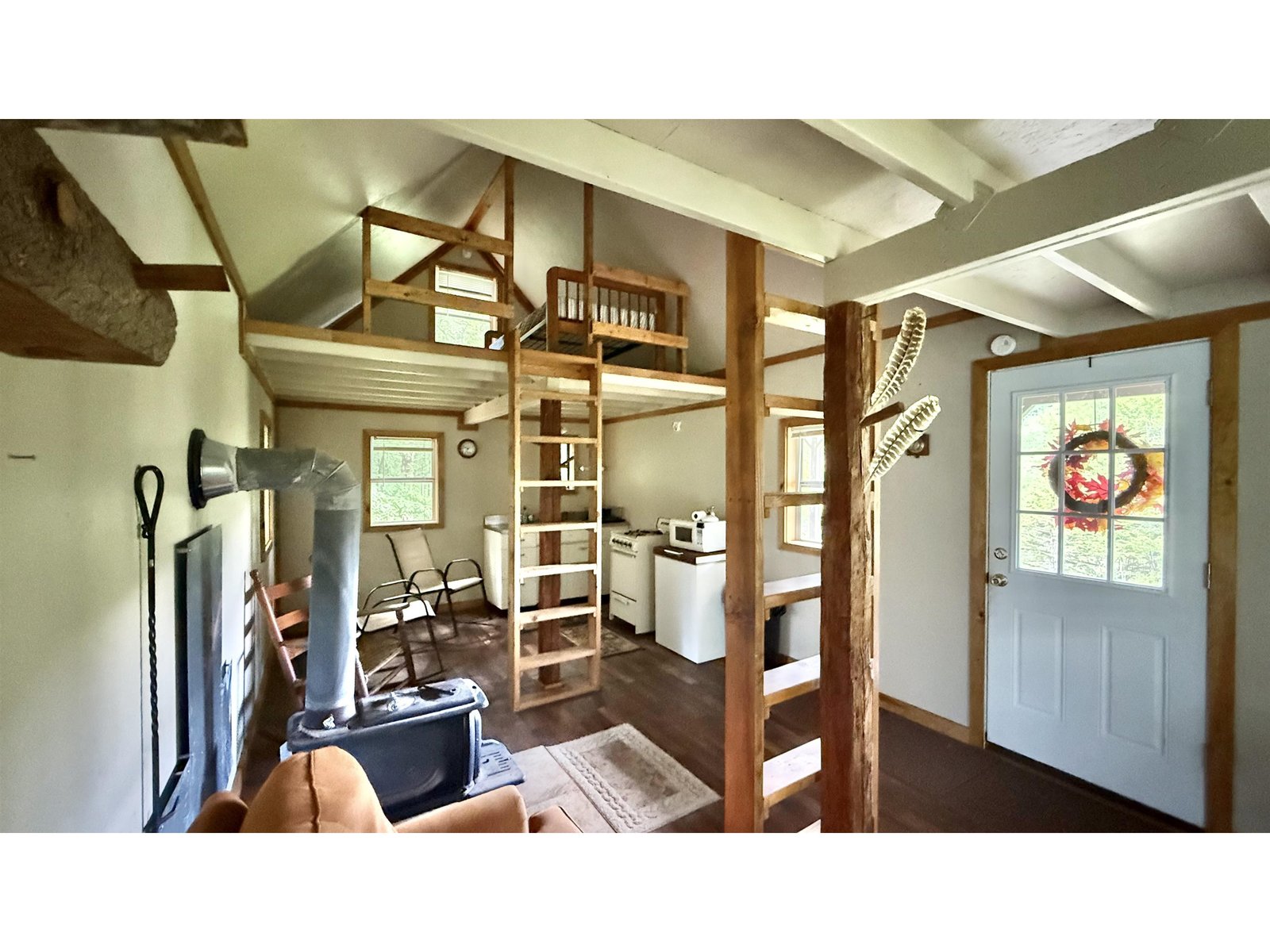 2075 Codding Hollow Road