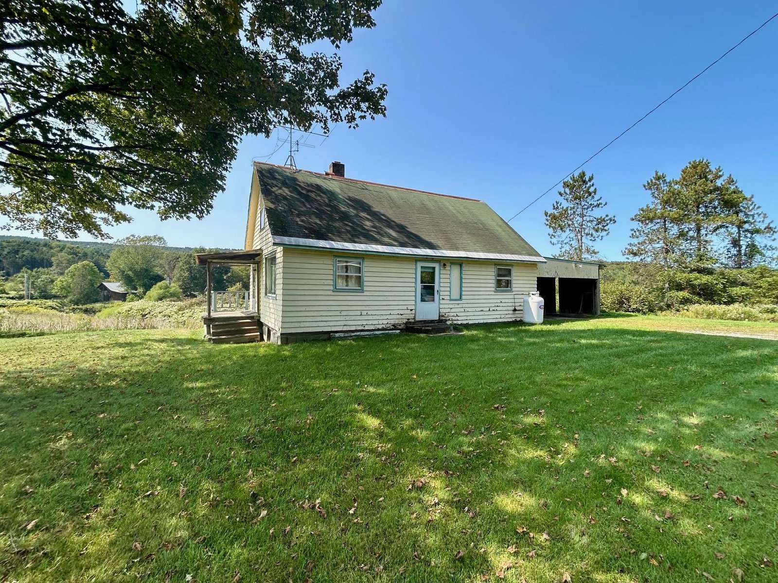 2077 VT Route 12 North Randolph, Vermont - Under Contract