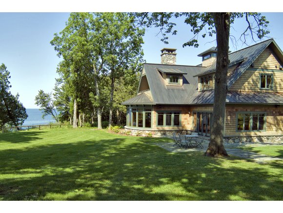 208 Holmes Rd