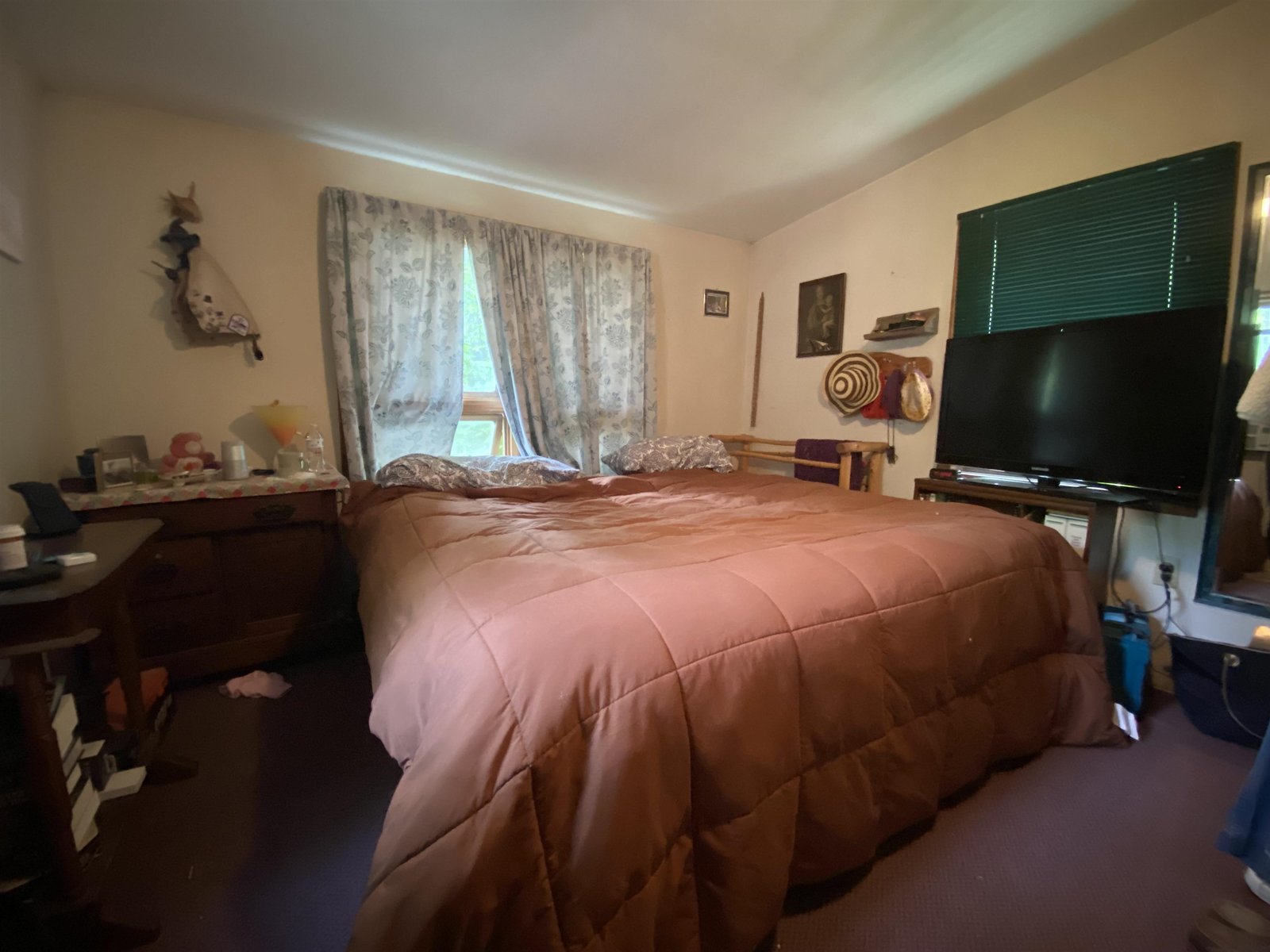 208 Little Woods Road