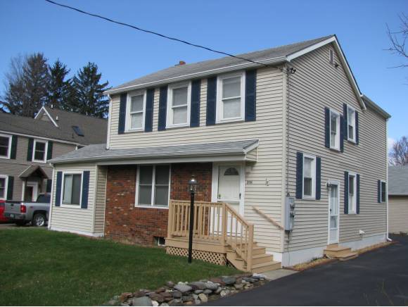 208 White Street