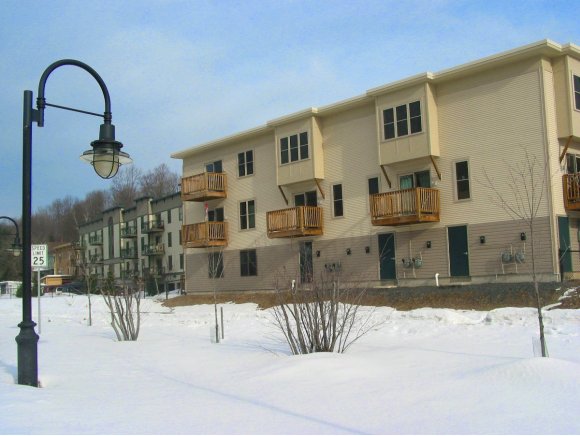 209 Barre Street, Unit C203