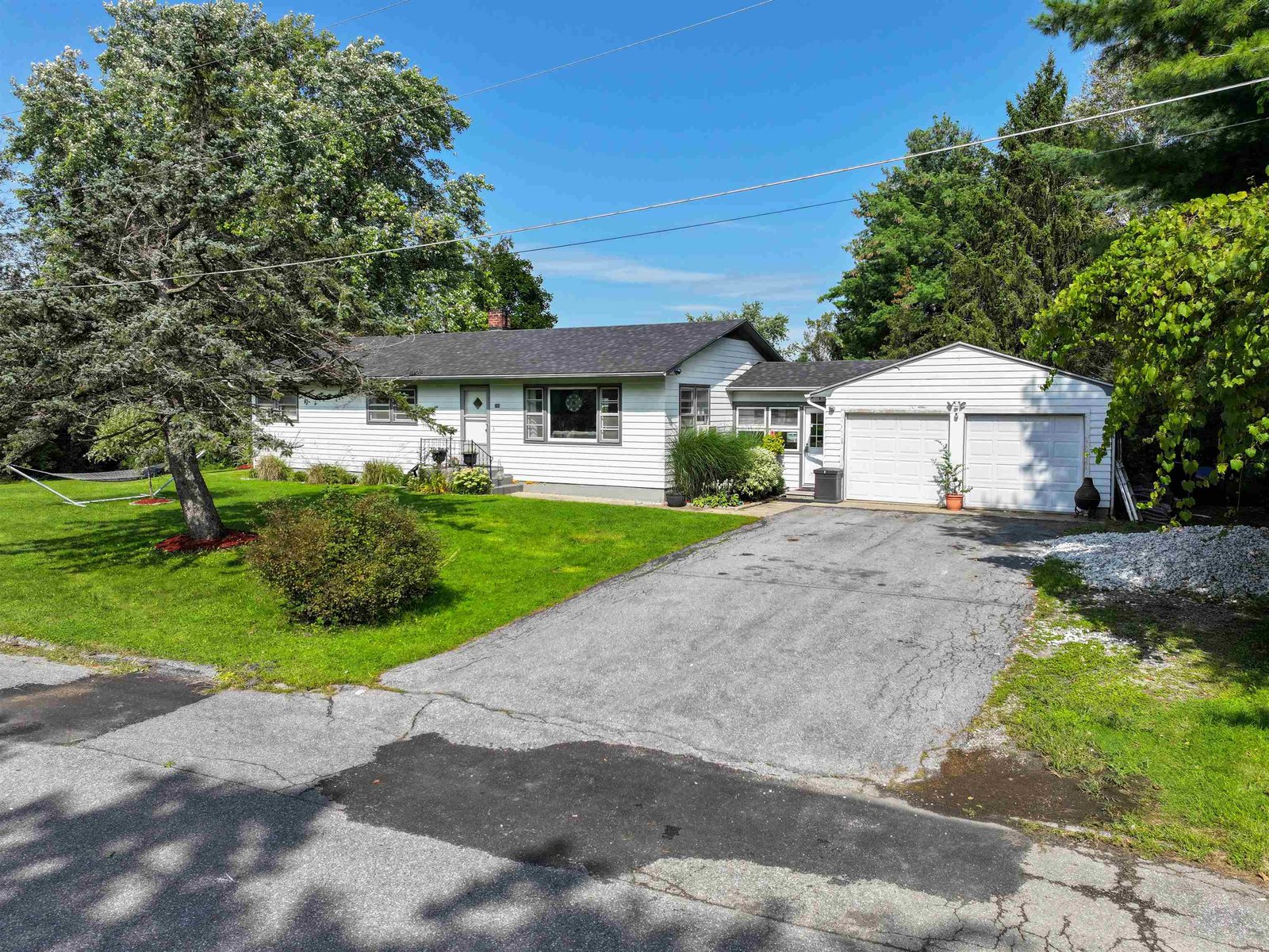 209 Danyow Drive, Middlebury
