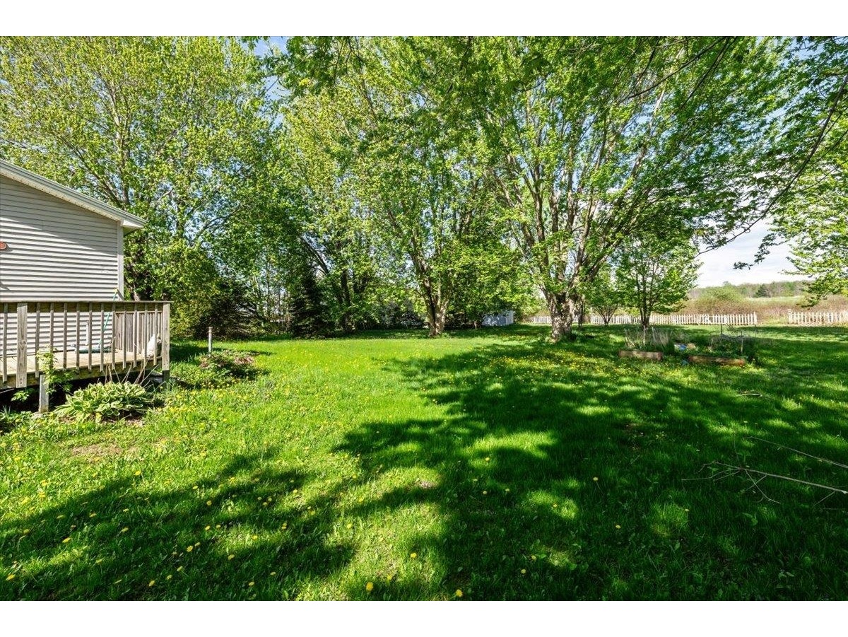 2099 West Shore Road
