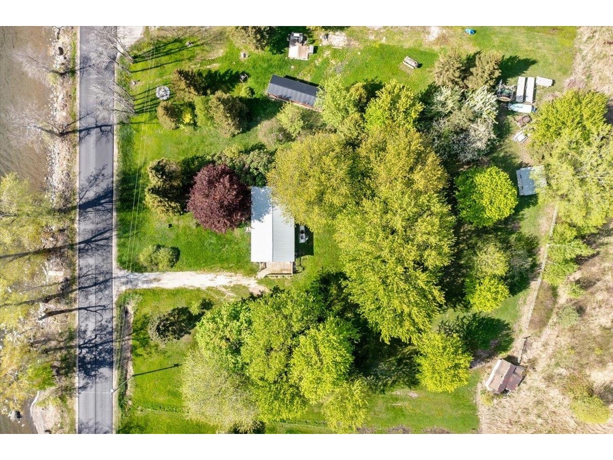 2099 West Shore Road