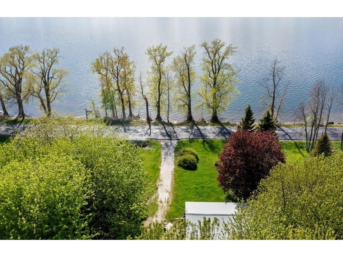 2099 West Shore Road