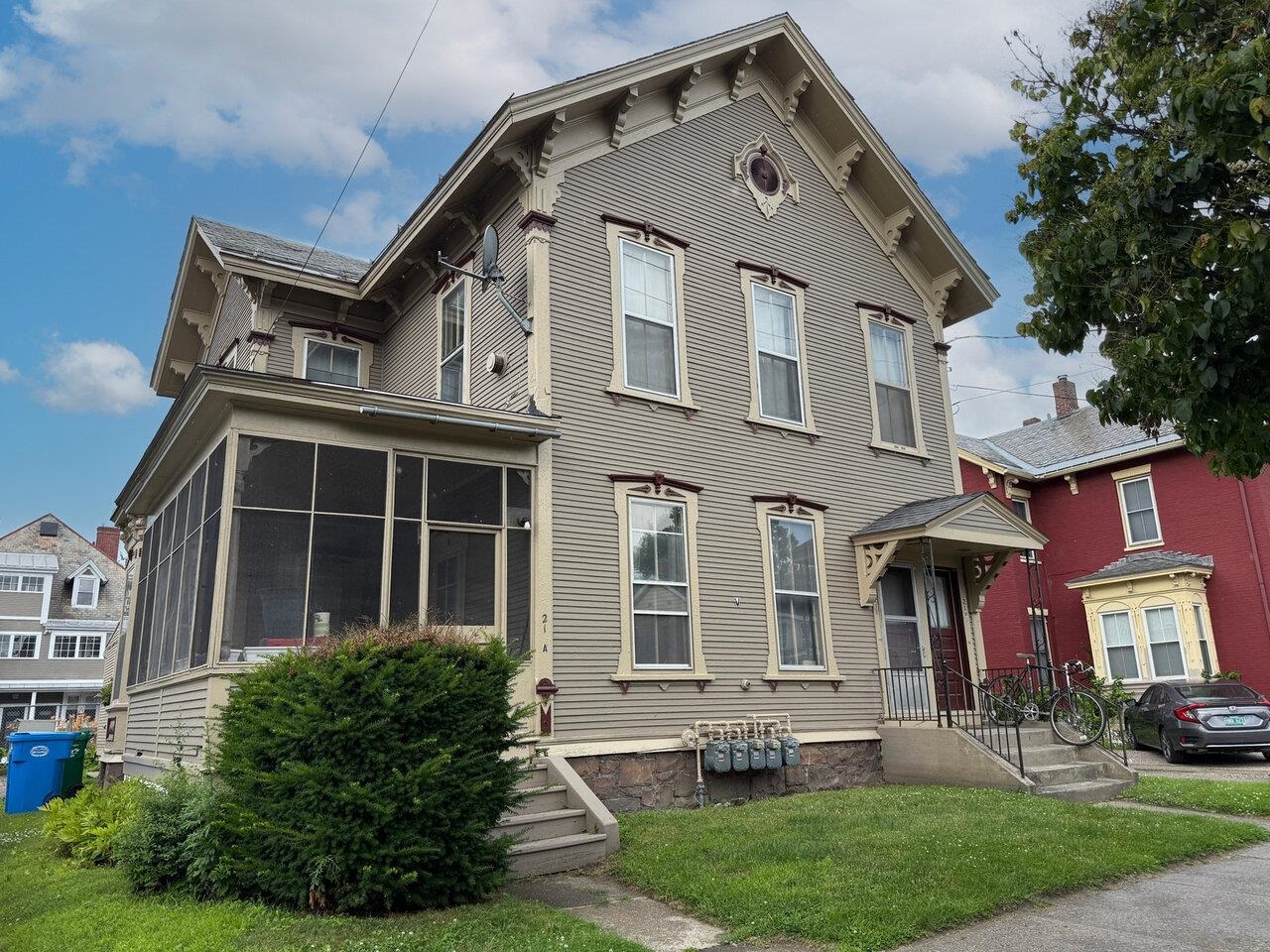 21-23 North Winooski Avenue