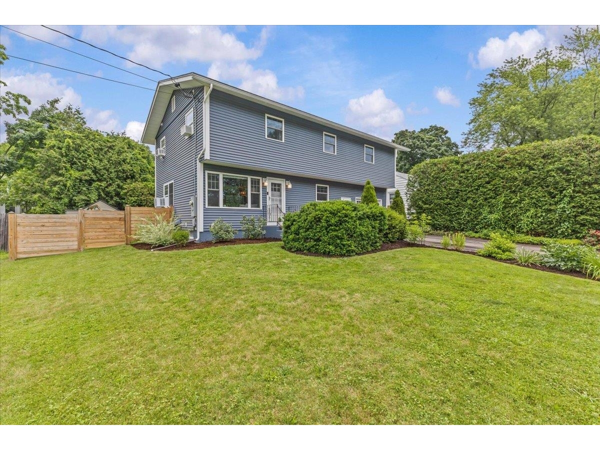 21 Bruce Street, Winooski