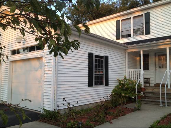 21 Checkerberry Square, Unit 21