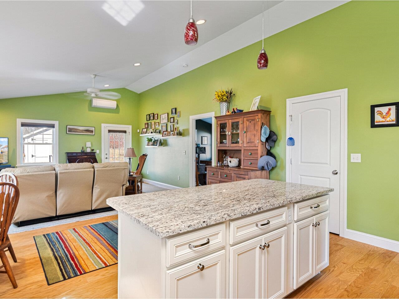 21 Dewey Drive