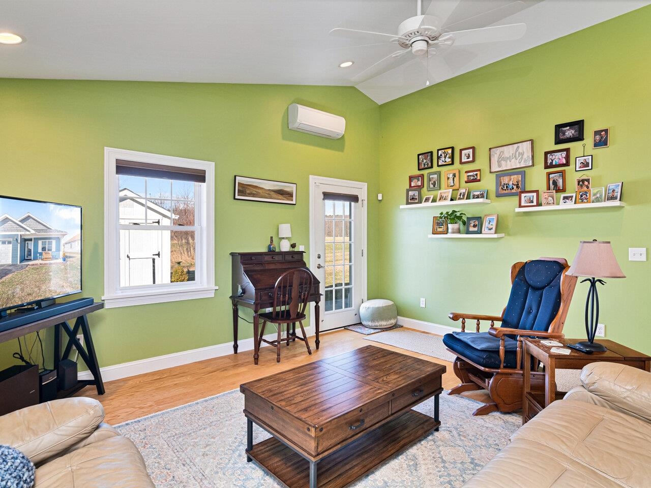 21 Dewey Drive