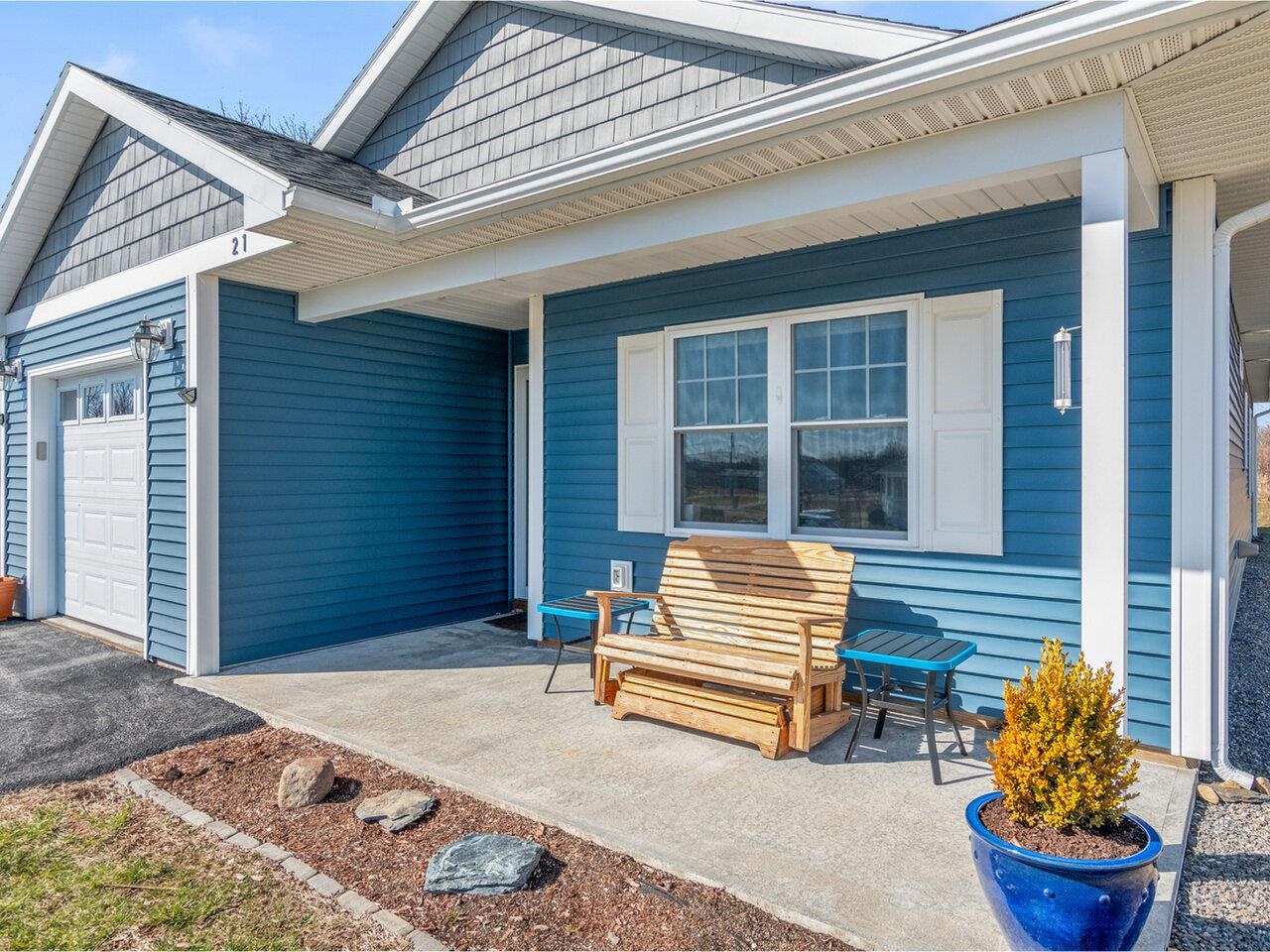 21 Dewey Drive