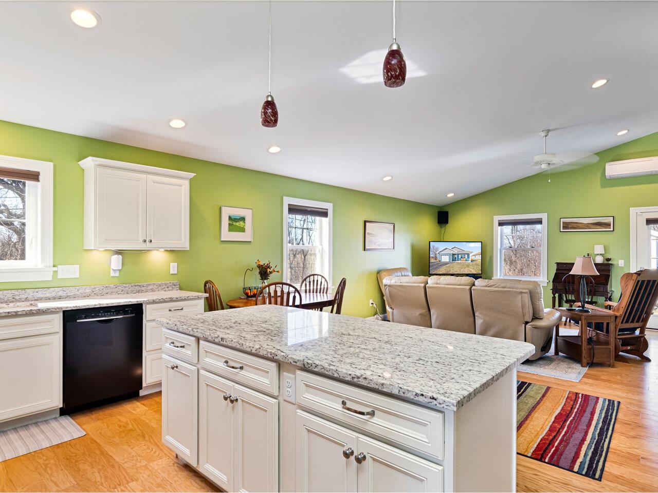 21 Dewey Drive