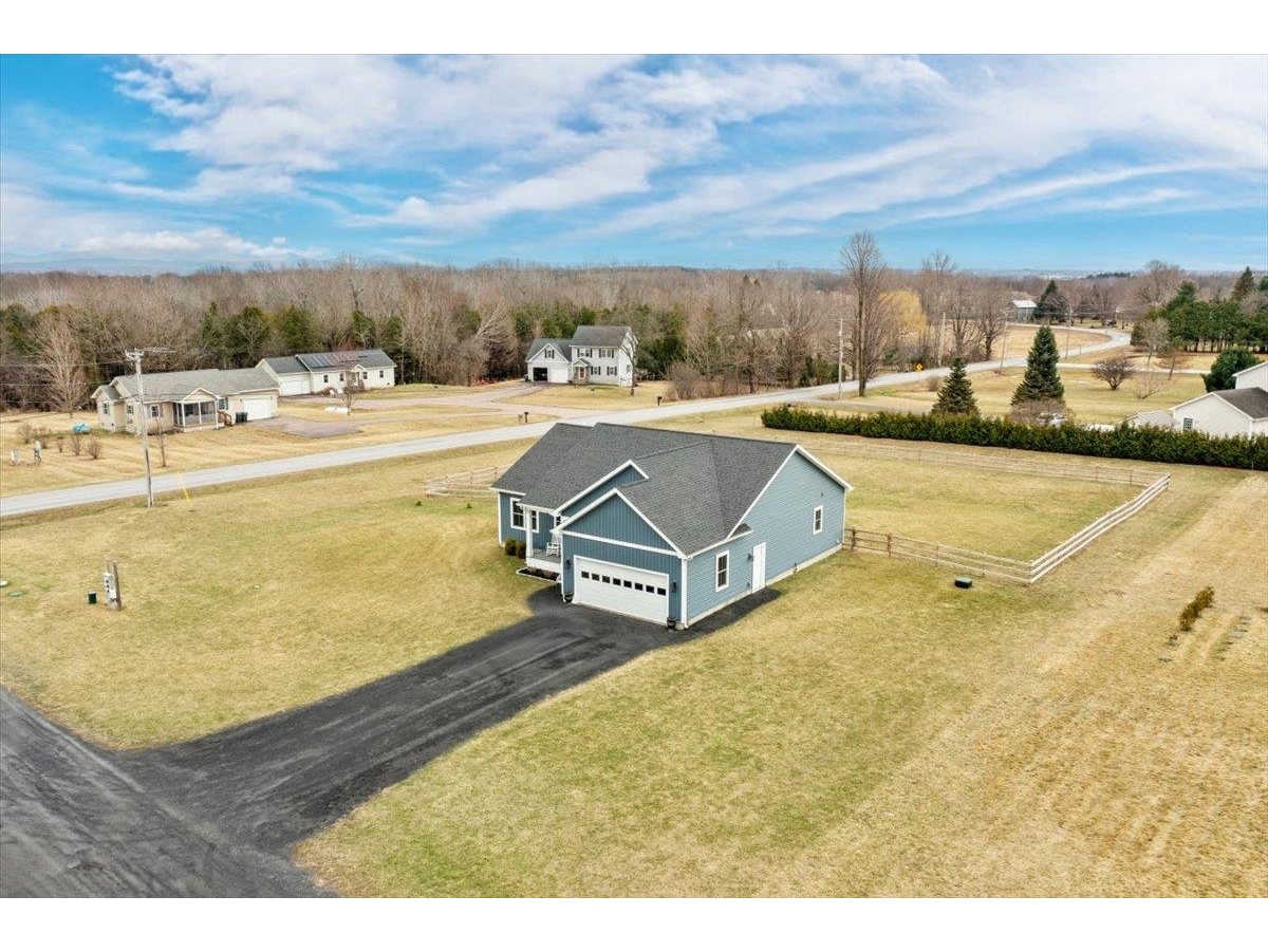 21 Dubuque Drive