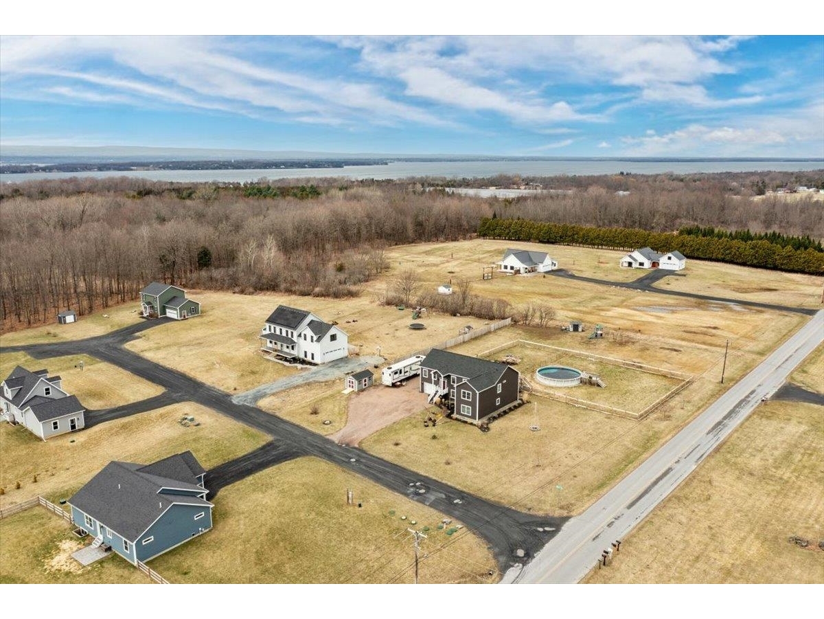 21 Dubuque Drive
