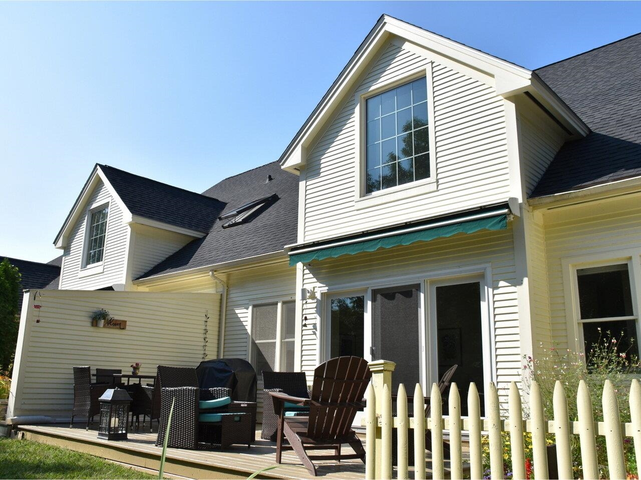 21 Eastman Farm Road