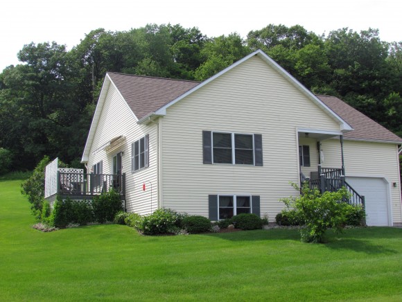 21 Eastview Drive