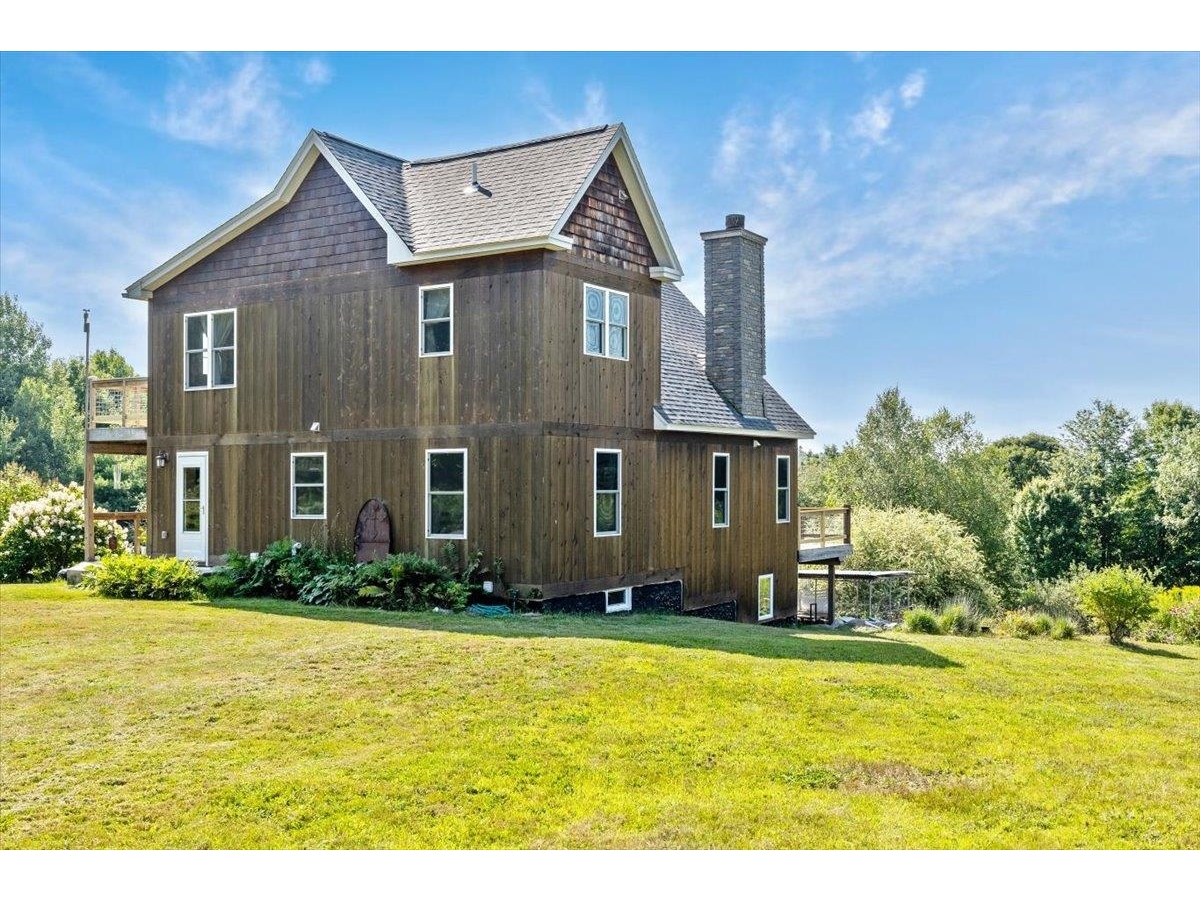 21 Evergreen Lane