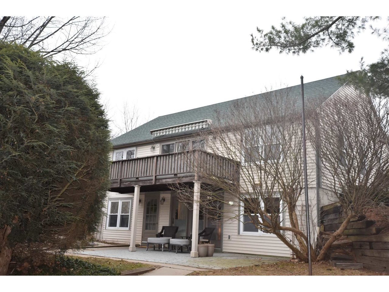 21 Evergreen Lane