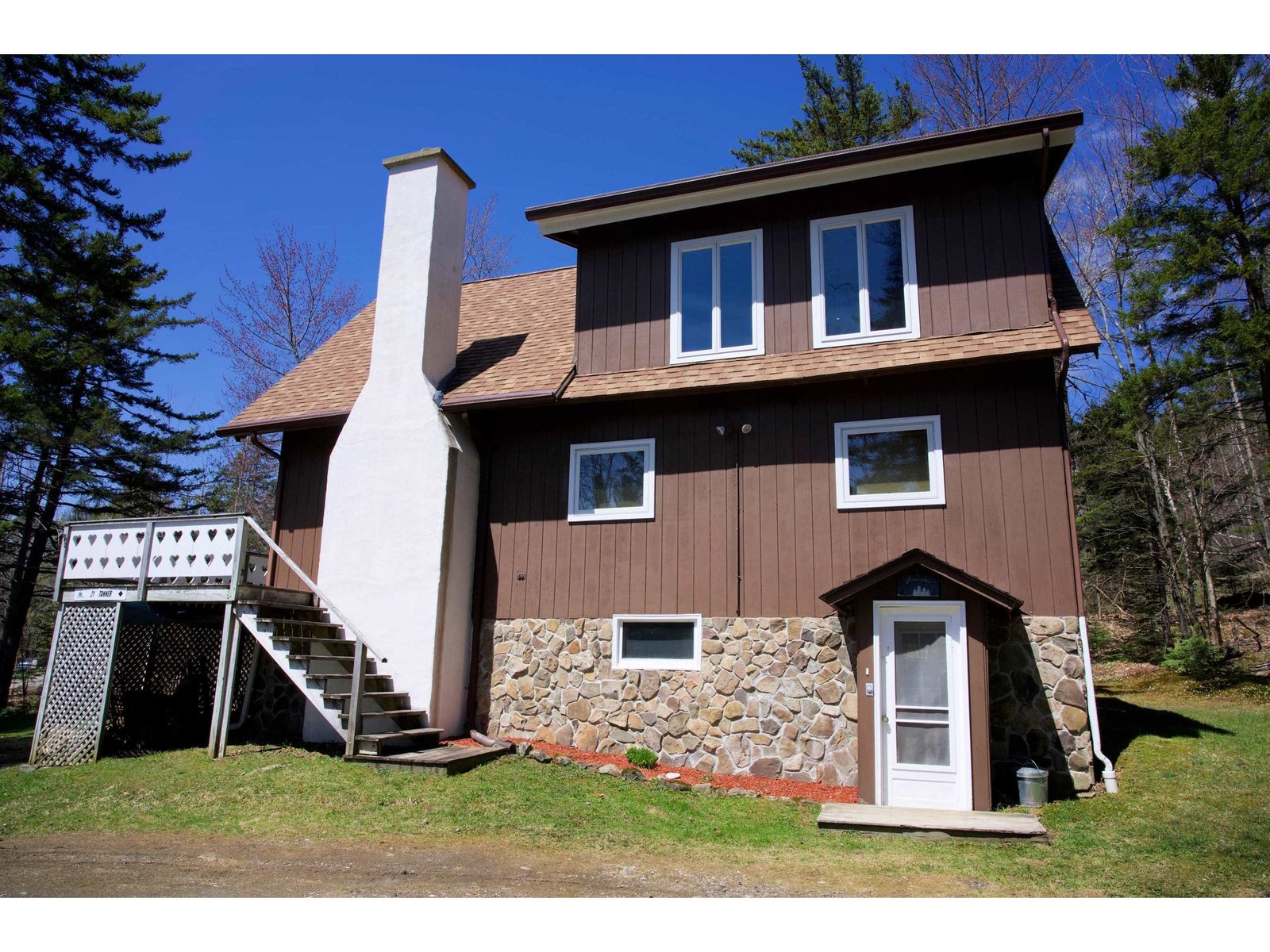 21 Evergreen Lane
